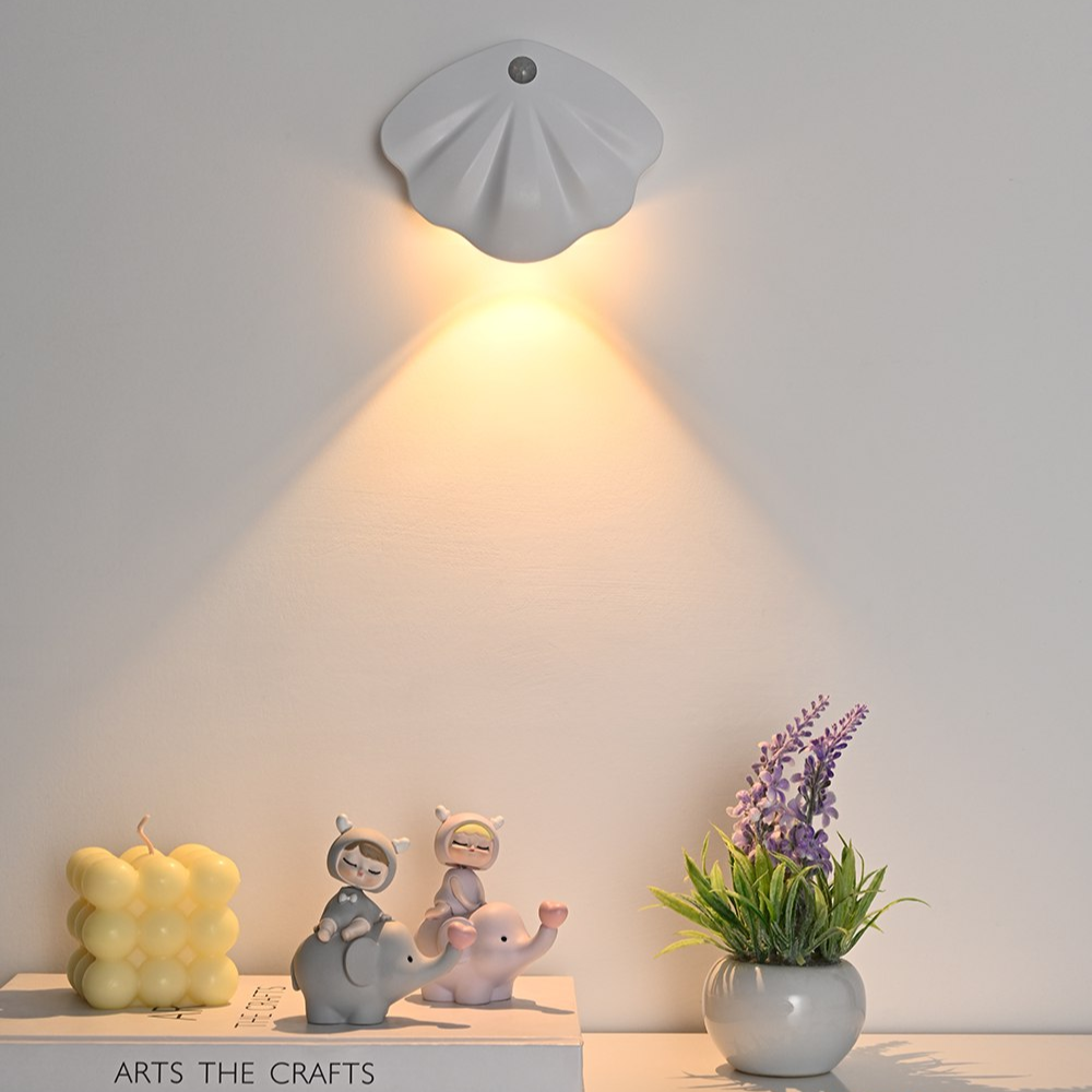 Smart Shell Motion Sensor Light - LumiMotion