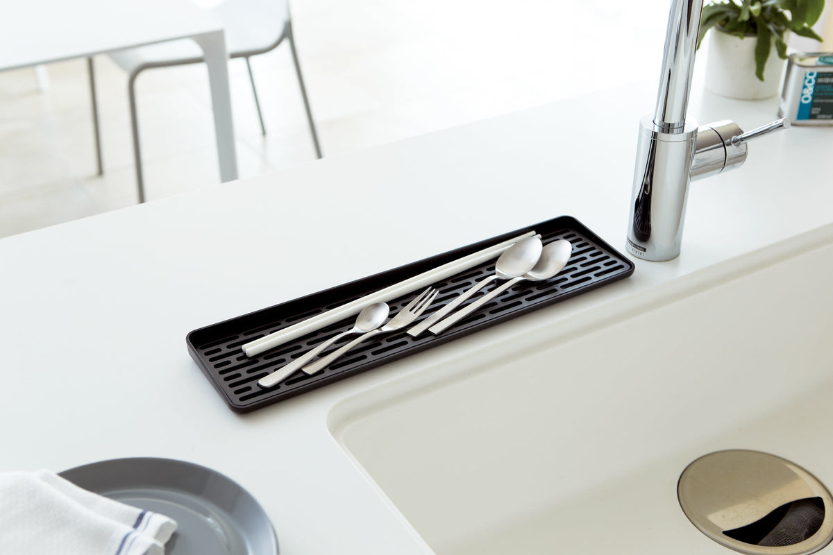 Narrow Sink Draining Area