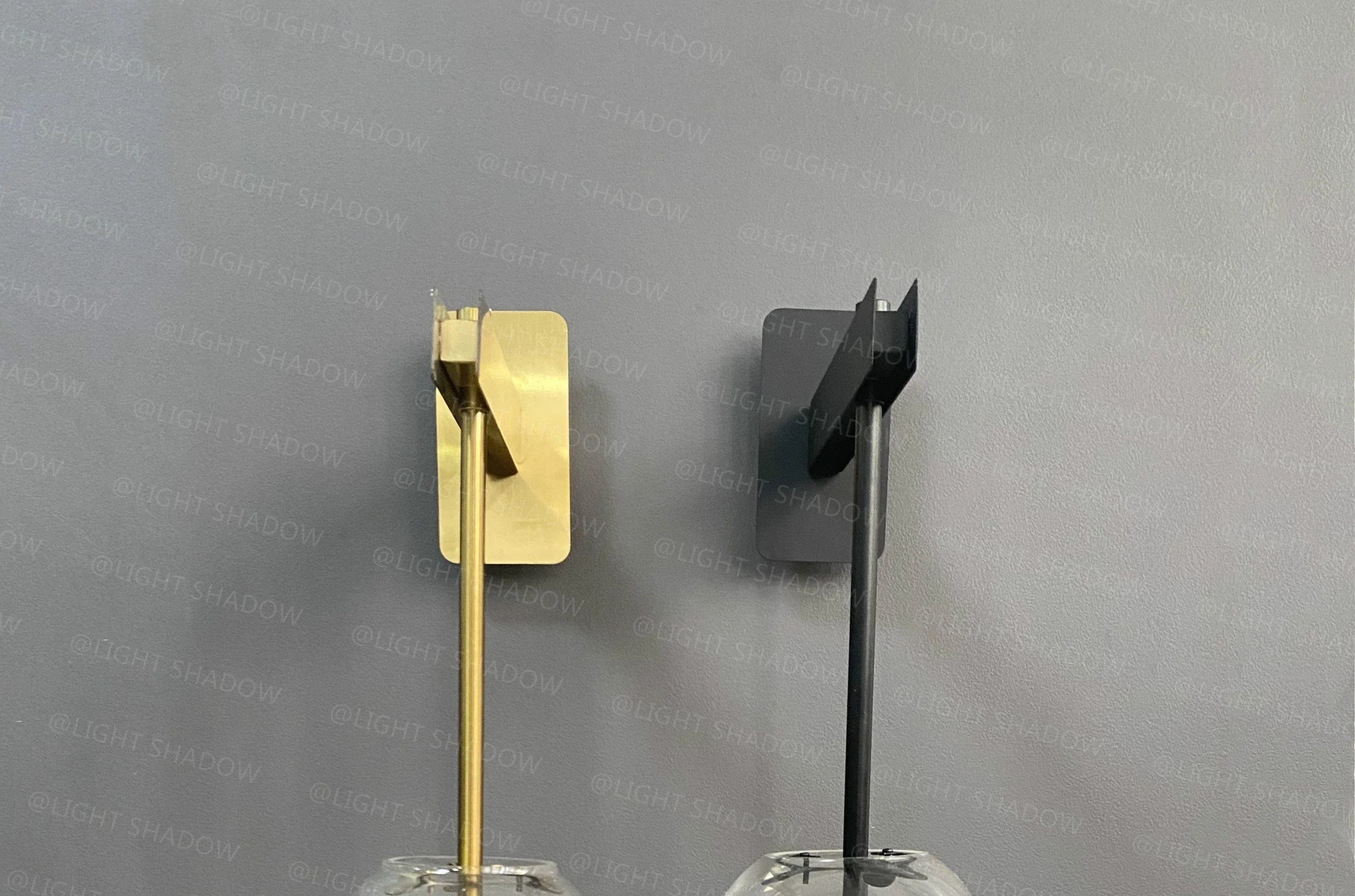 Neith Glass Wall Lamp