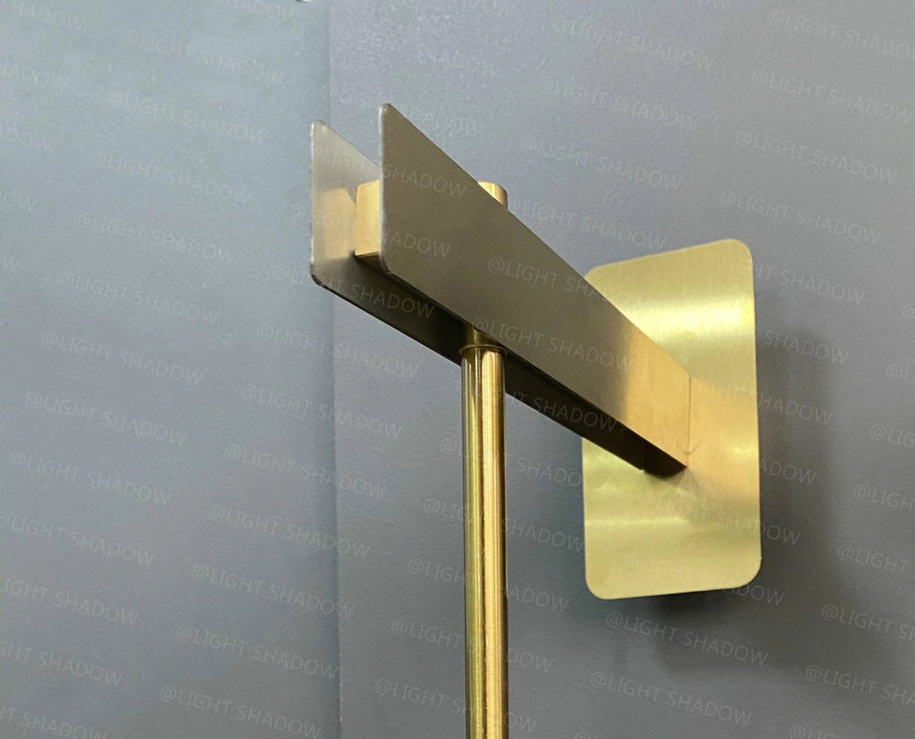 Neith Glass Wall Lamp