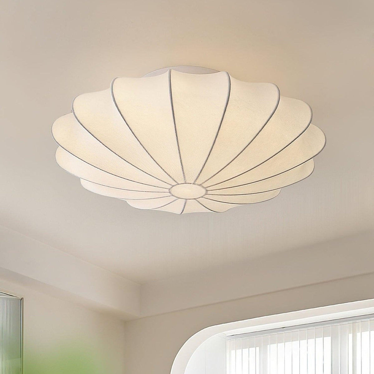 Shell-shaped Fabric Ceiling Lamp Elegant Design