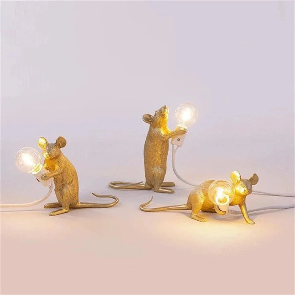 Curious Explorer | Playful Table Lamp Mouse Design