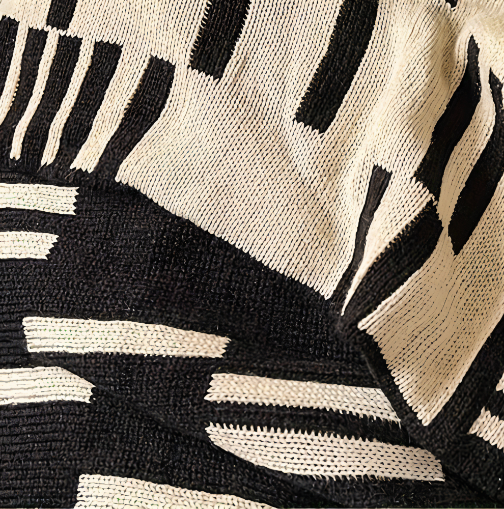 CalmoWeave Plaid | Knitted Blanket Black-Beige | Soft & Warming | For All Seasons