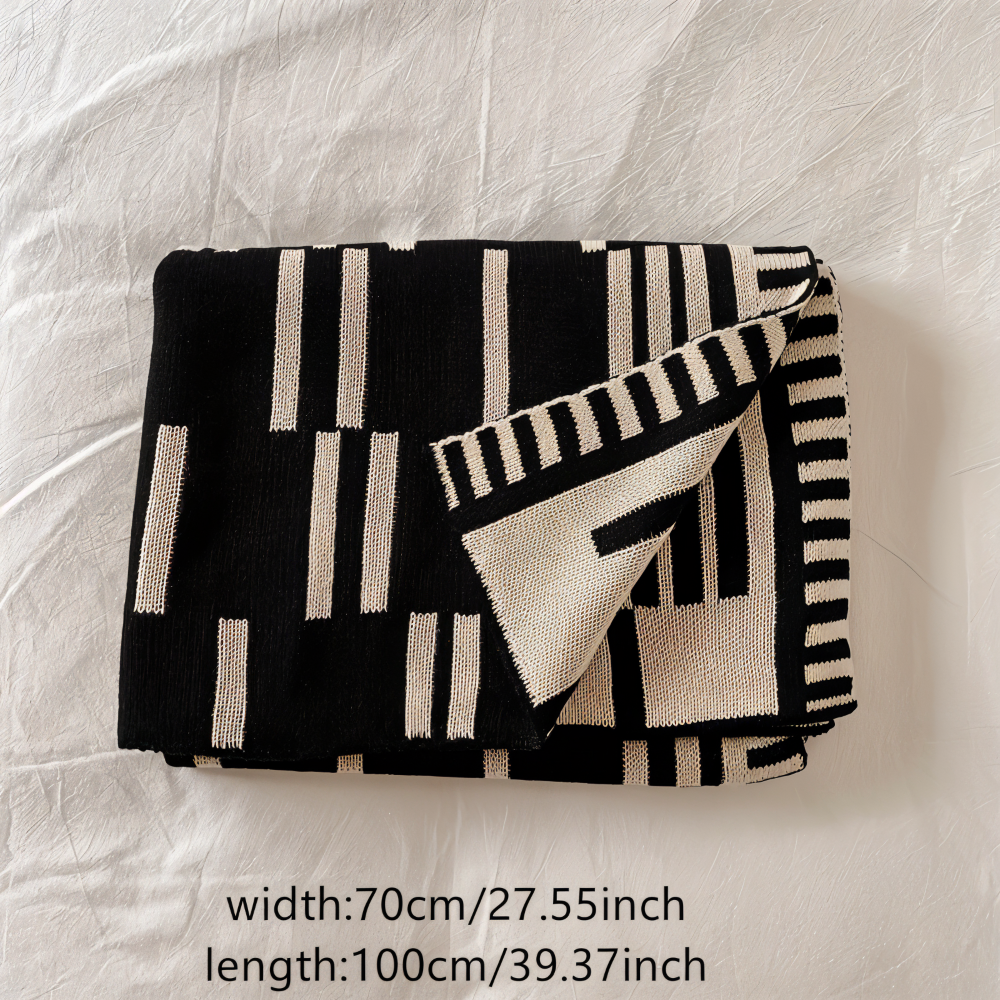 CalmoWeave Plaid | Knitted Blanket Black-Beige | Soft & Warming | For All Seasons
