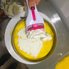 Non-stick Cupcake Dispensing Spoon