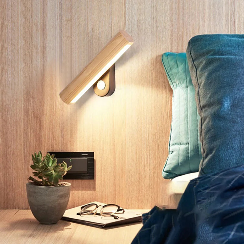 LED Wall Lamp made of Wood – Modern Wall Light for Bedroom