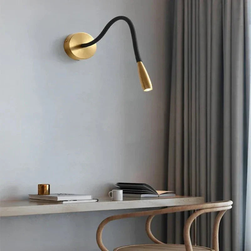 Modern wall lamp with flexible arm for indoor use – Adjustable LED wall light for living room and bedroom