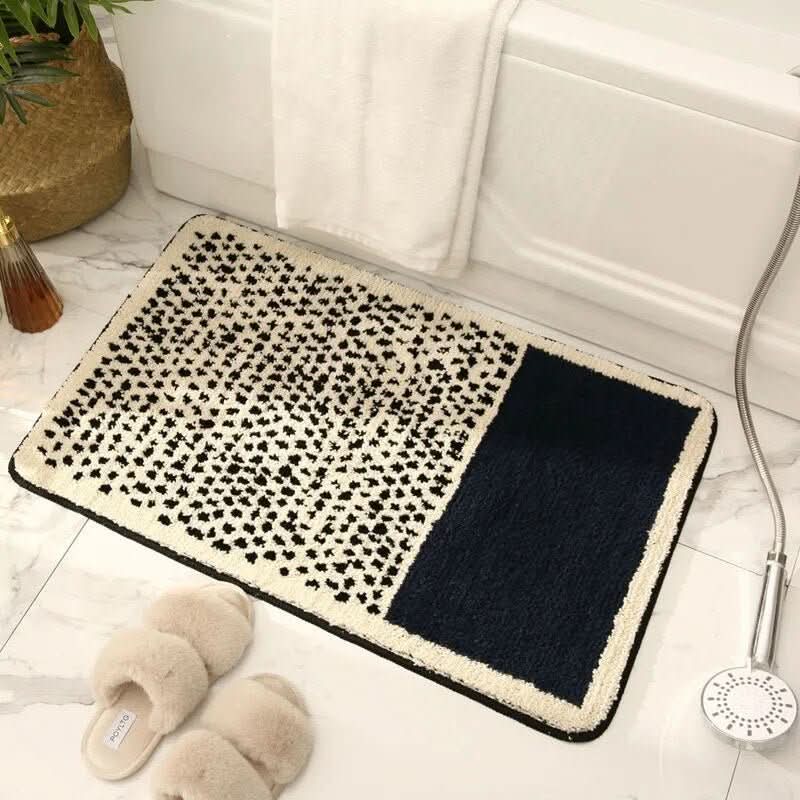 Soft Bath Mat with Non-Slip Backing for Elegant Bathroom