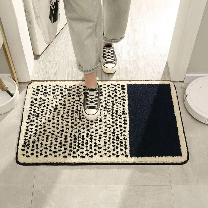 Soft Bath Mat with Non-Slip Backing for Elegant Bathroom