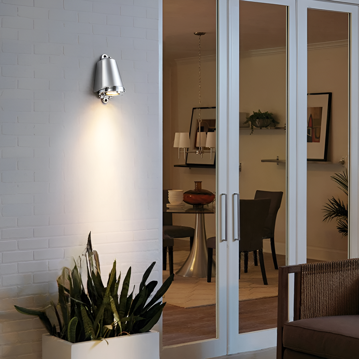 Minimalistic LED Outdoor Wall Lamp