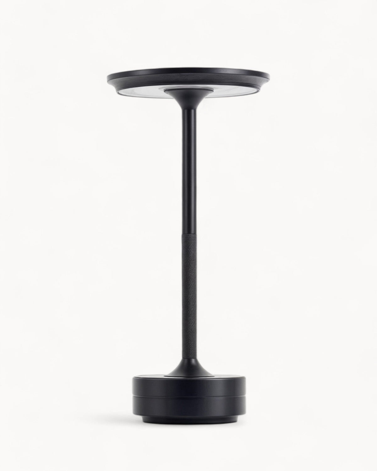 NordicaLight Luxe Wireless Table Lamp for Elegant Lighting