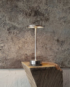 NordicaLight Luxe Wireless Table Lamp for Elegant Lighting