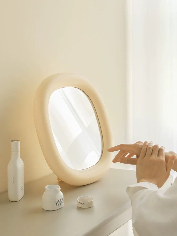 Seeker Mirror