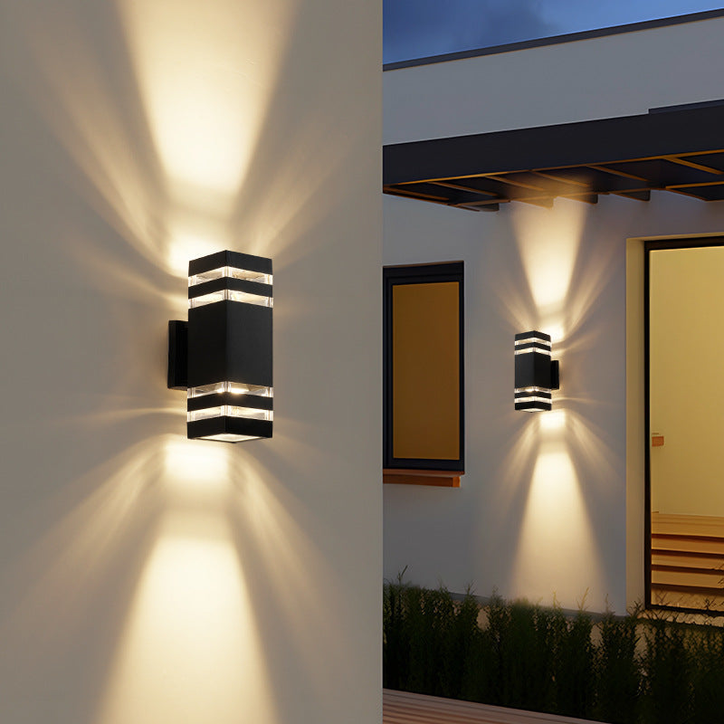 Two-Layer Wall Lamp With Up-and-Down Light