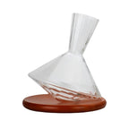 Stylish decanter and glass set with a unique design ensuring air circulation