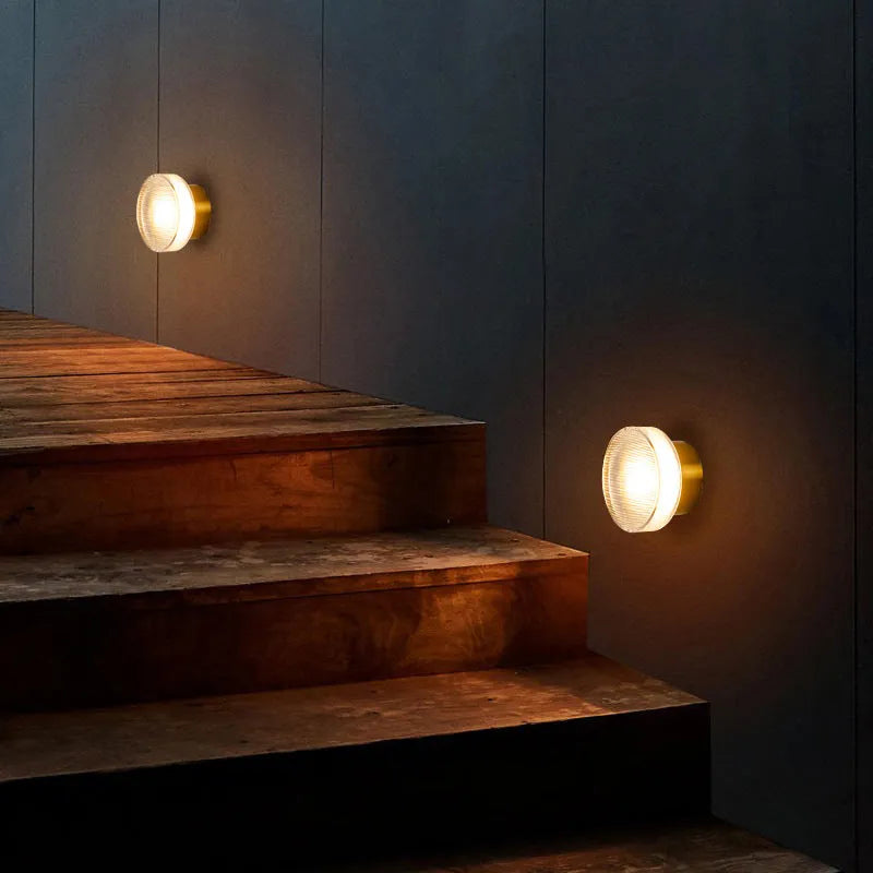 Metal Wall Lamp Small Modern Bowl-shaped Design