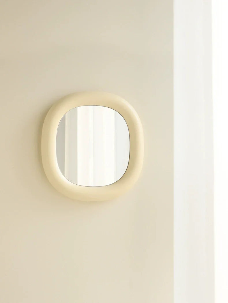 Seeker Mirror