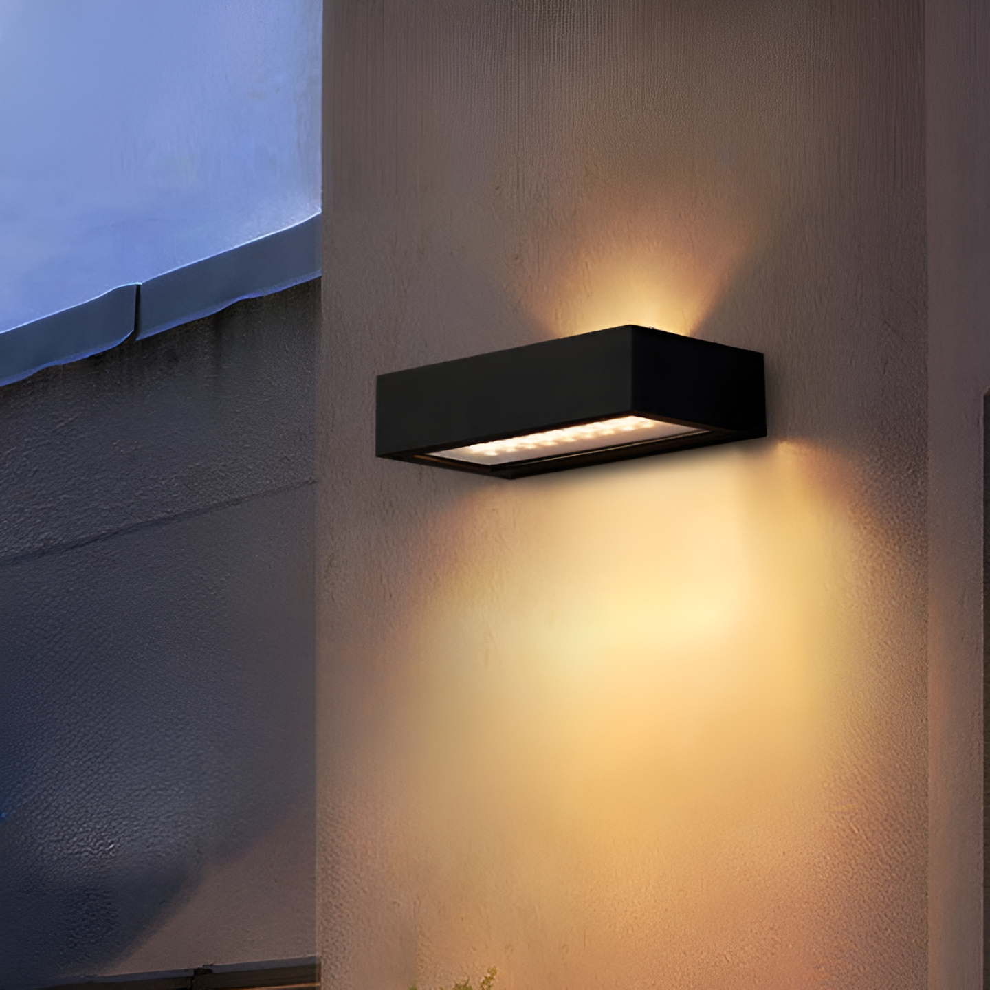 Modern IP65 Waterproof Outdoor Wall Lamp With Sensor