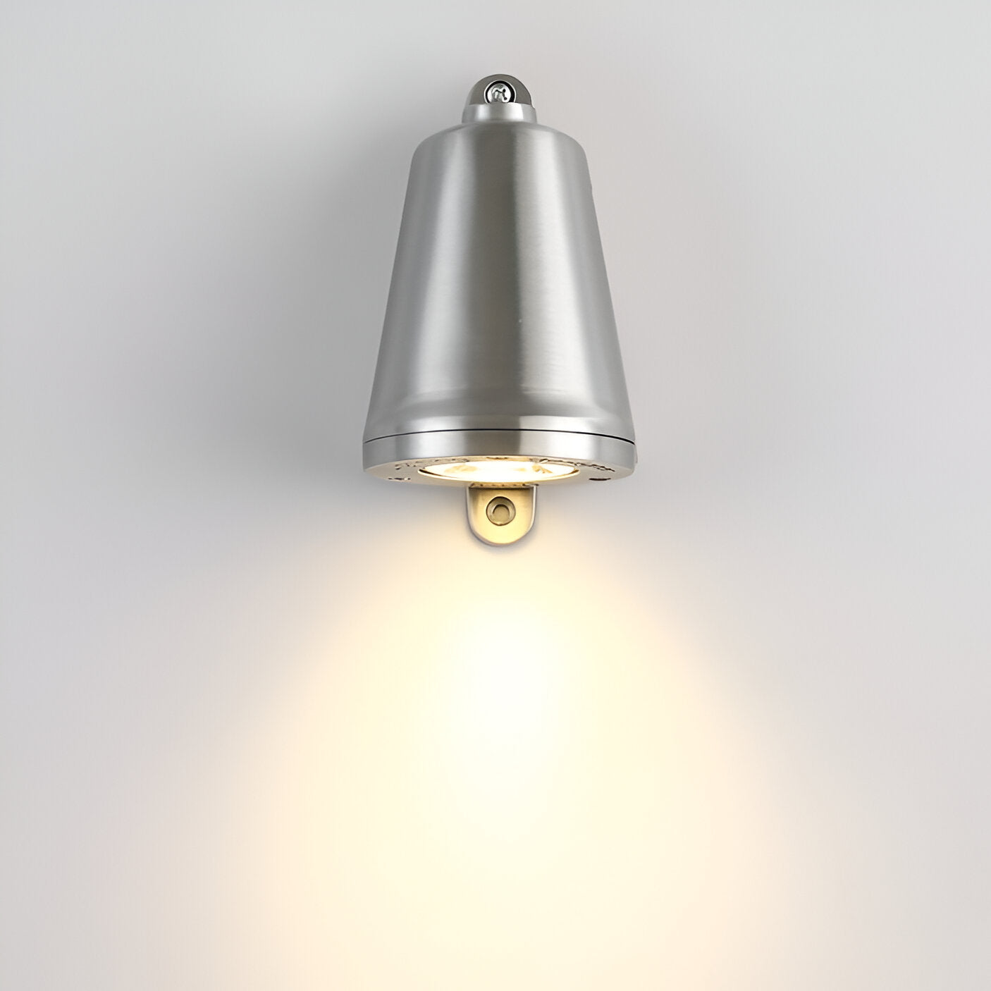 Minimalistic LED Outdoor Wall Lamp