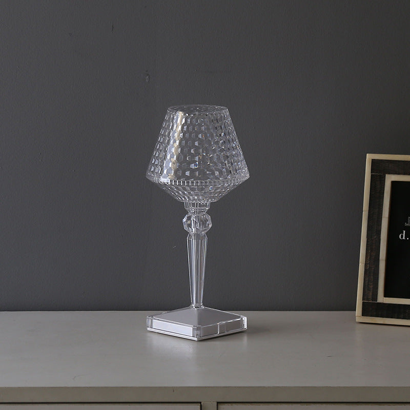 Liesbeth Crystal Lamp – Luxury Table Lamp with USB Charging Function