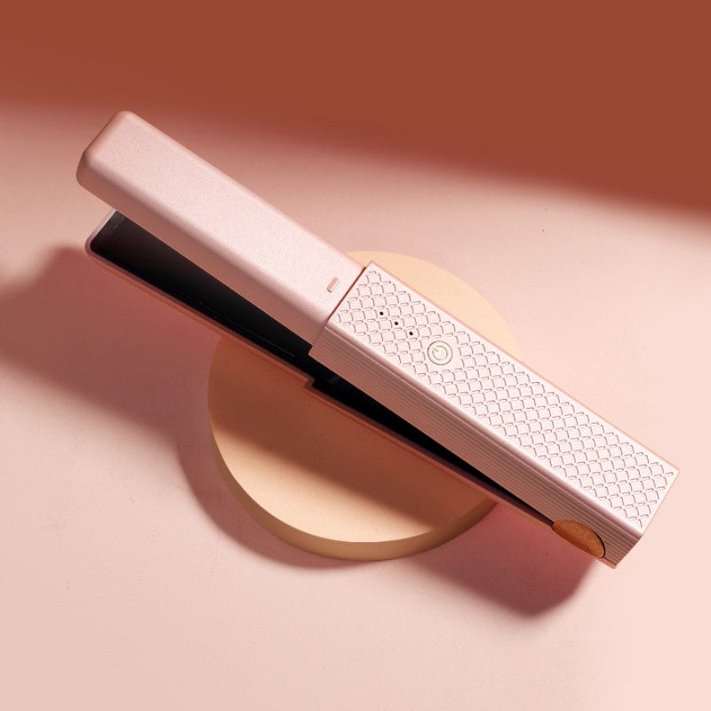 Portable cordless straightener with USB charging