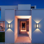 IP65 Waterproof Outdoor Wall Lamp