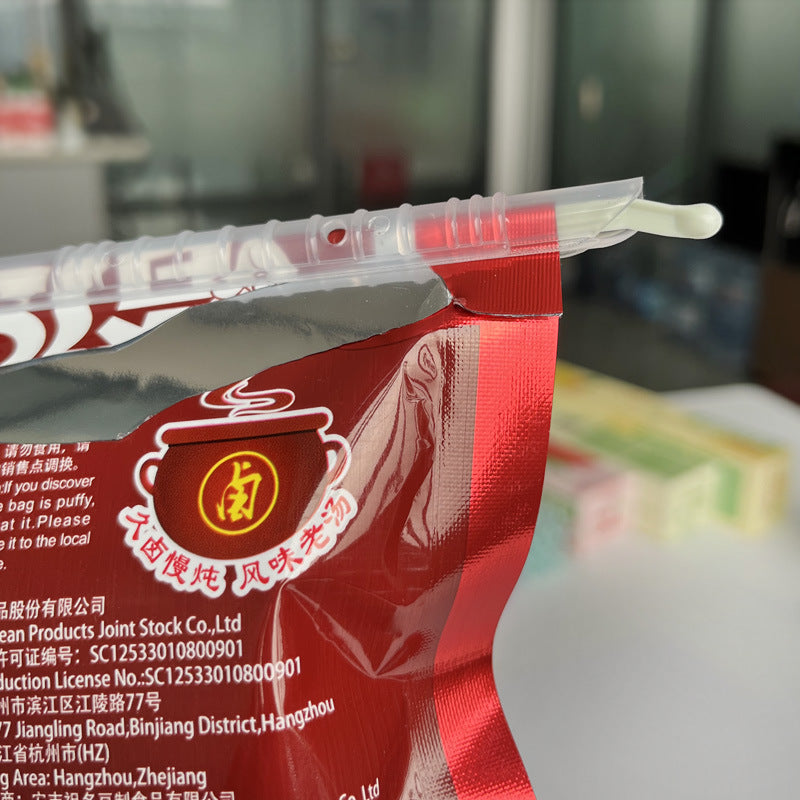 Practical Bag Closing Aid