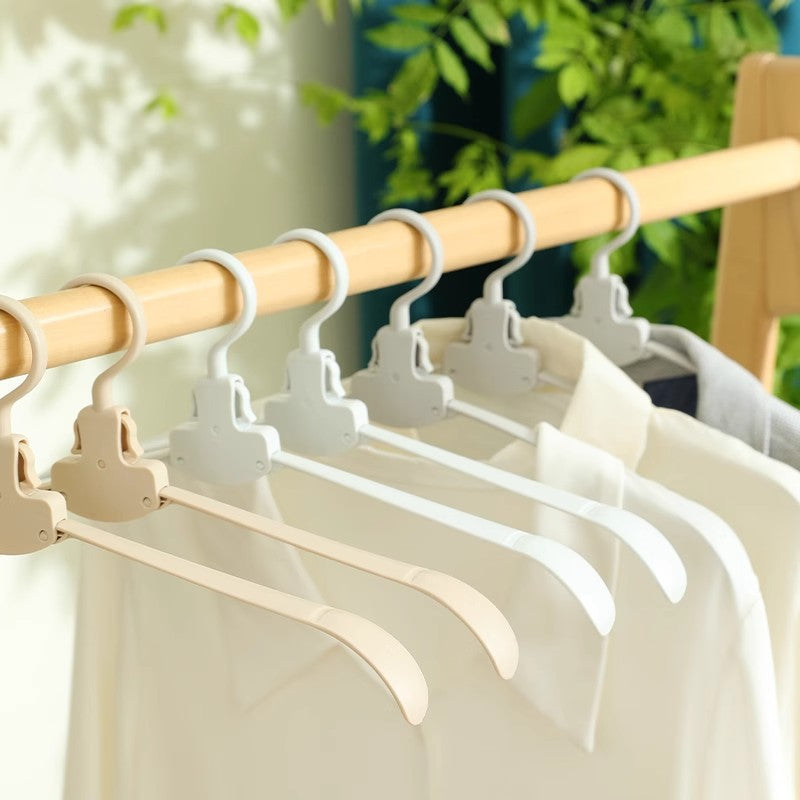 Practical Foldable Hanger