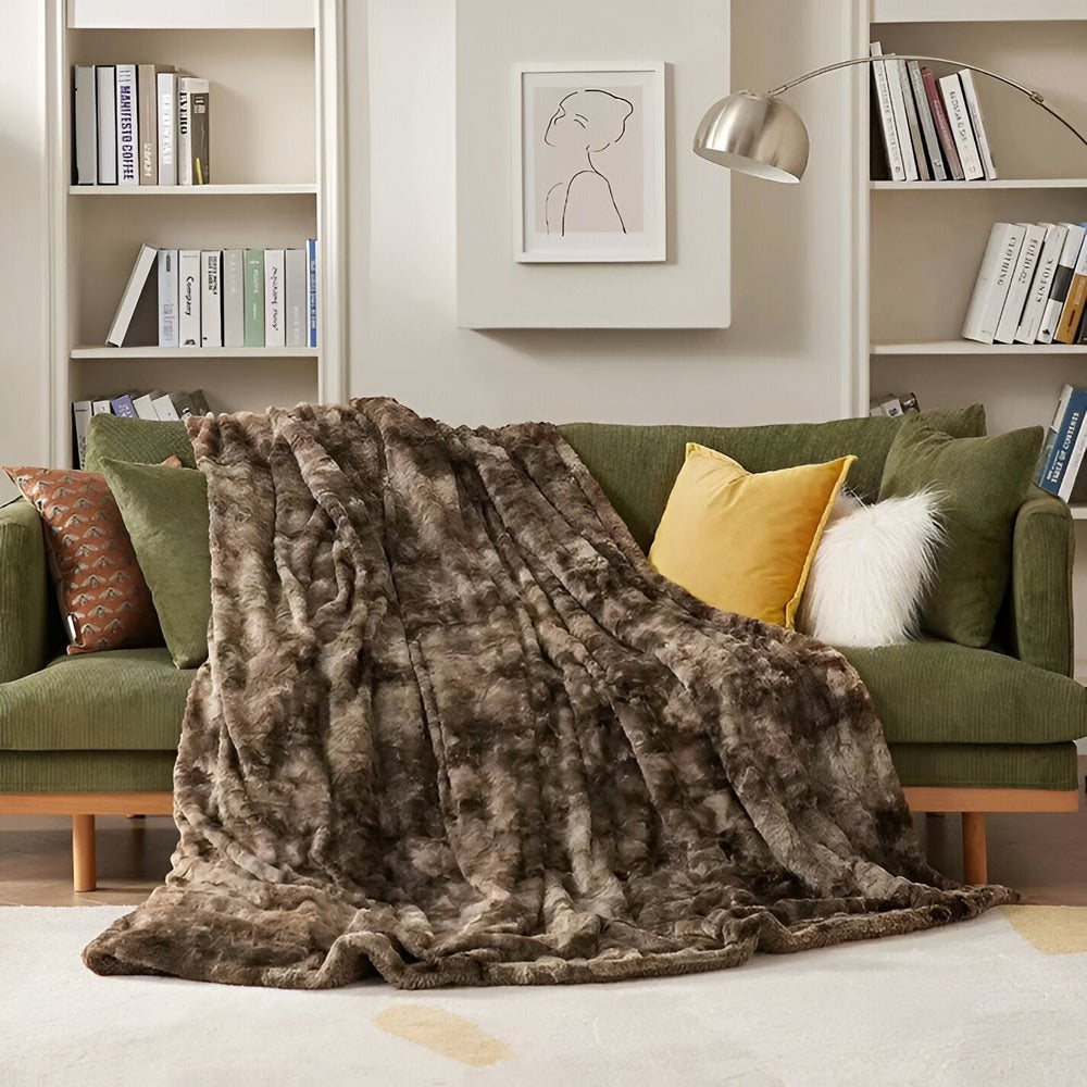 Soft Velour Winter Blanket – Warm Coral Fleece Blanket in Batik Style
