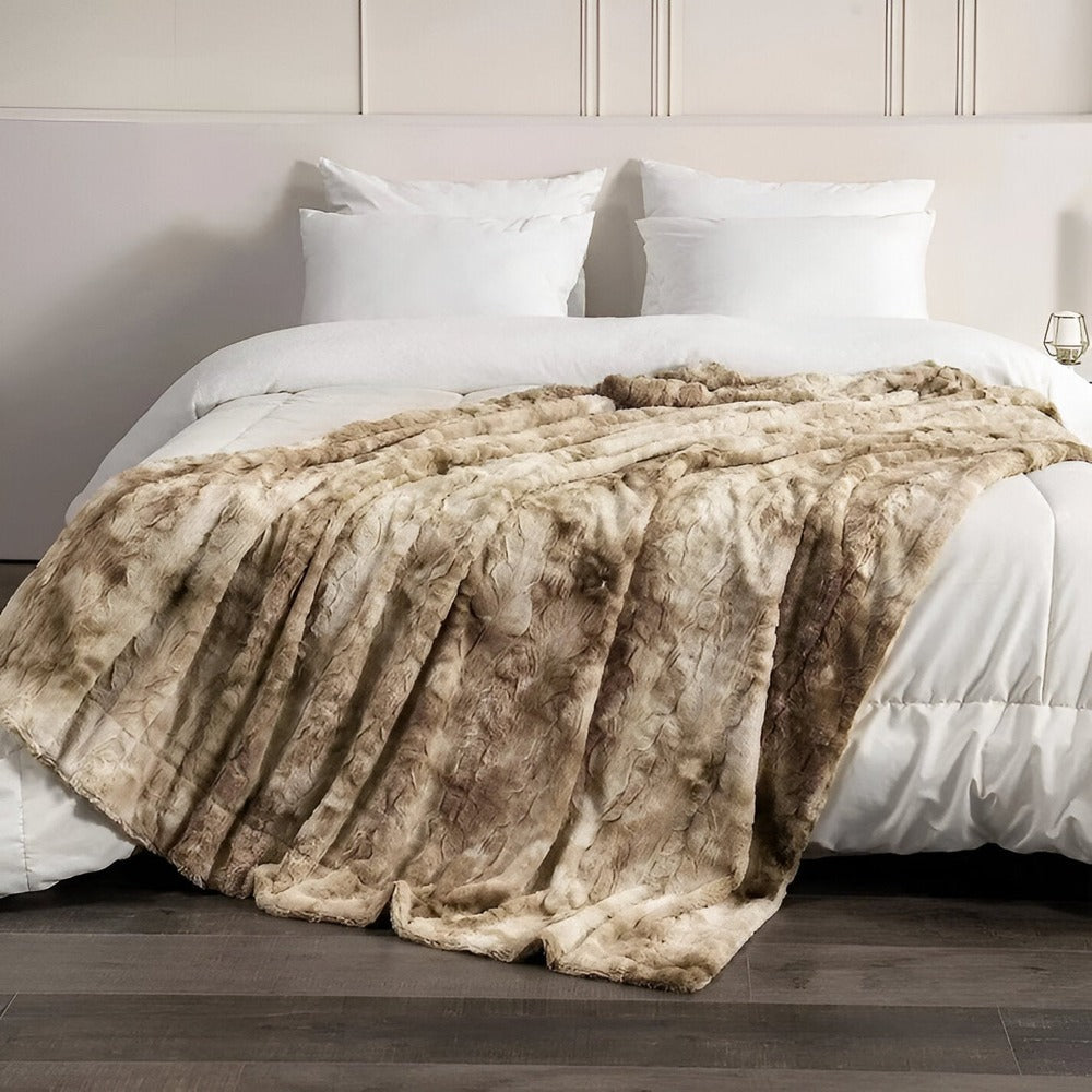 Soft Velour Winter Blanket – Warm Coral Fleece Blanket in Batik Style