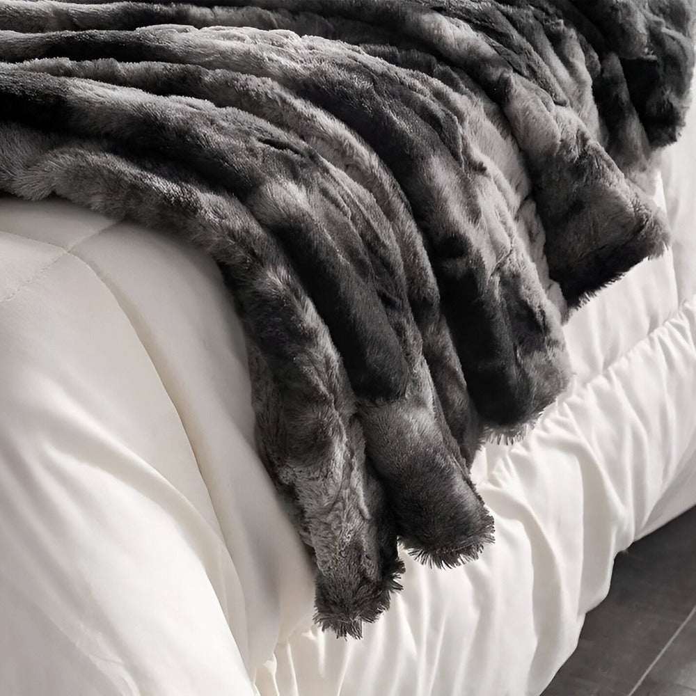 Soft Velour Winter Blanket – Warm Coral Fleece Blanket in Batik Style