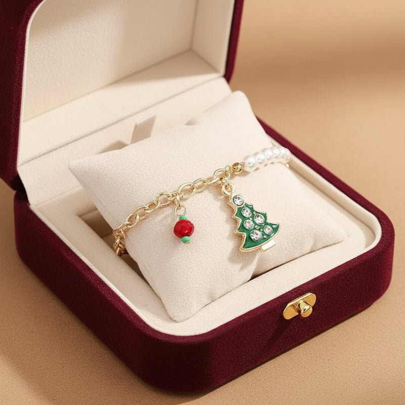 Festive charm bracelet with shimmering beads for Christmas