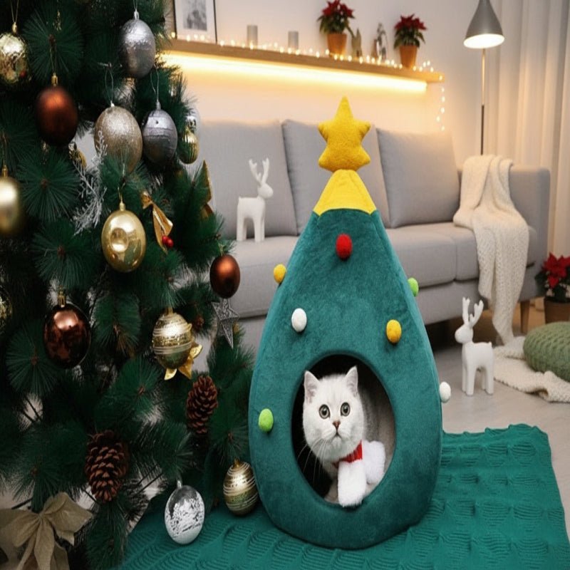 Christmas Tree Cat Bed for a Cozy Winter Experience