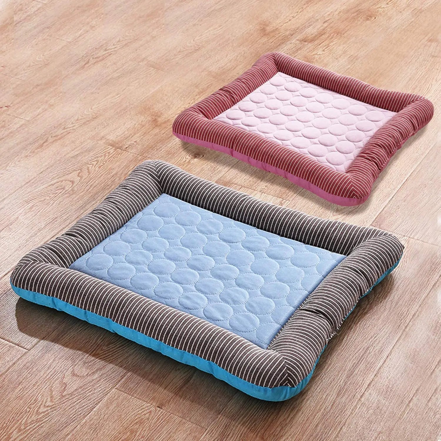 CoolPaws Relaxmat – Cooling Pet Bed for Summer Comfort