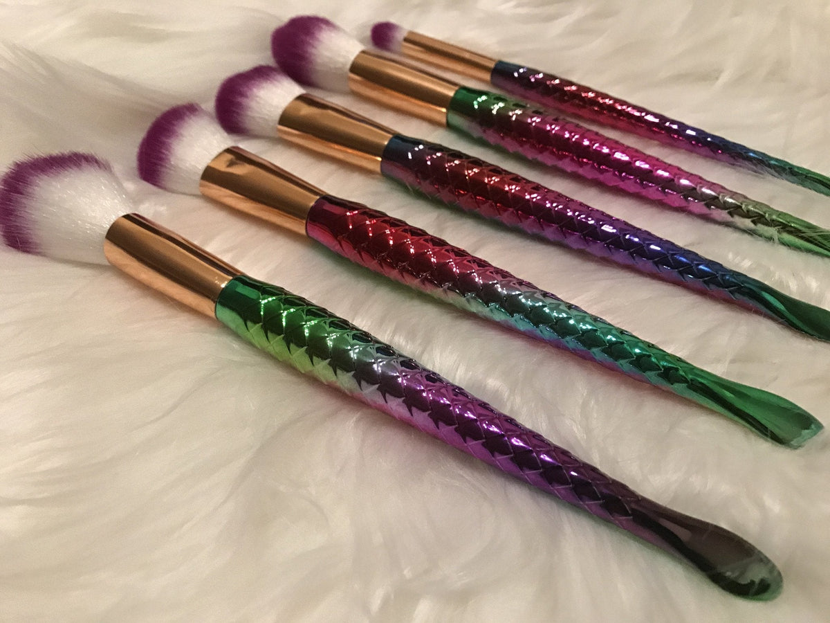 MerTail - Mermaid Makeup Brushes
