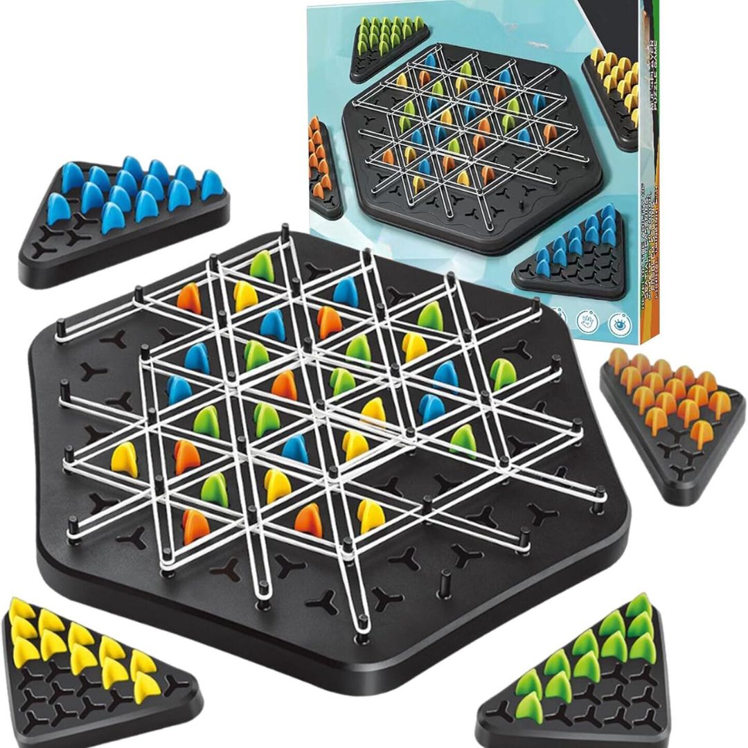 Rubber band chess thinking game