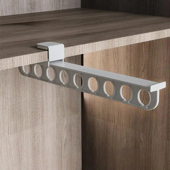 Space-saving wardrobe organizer