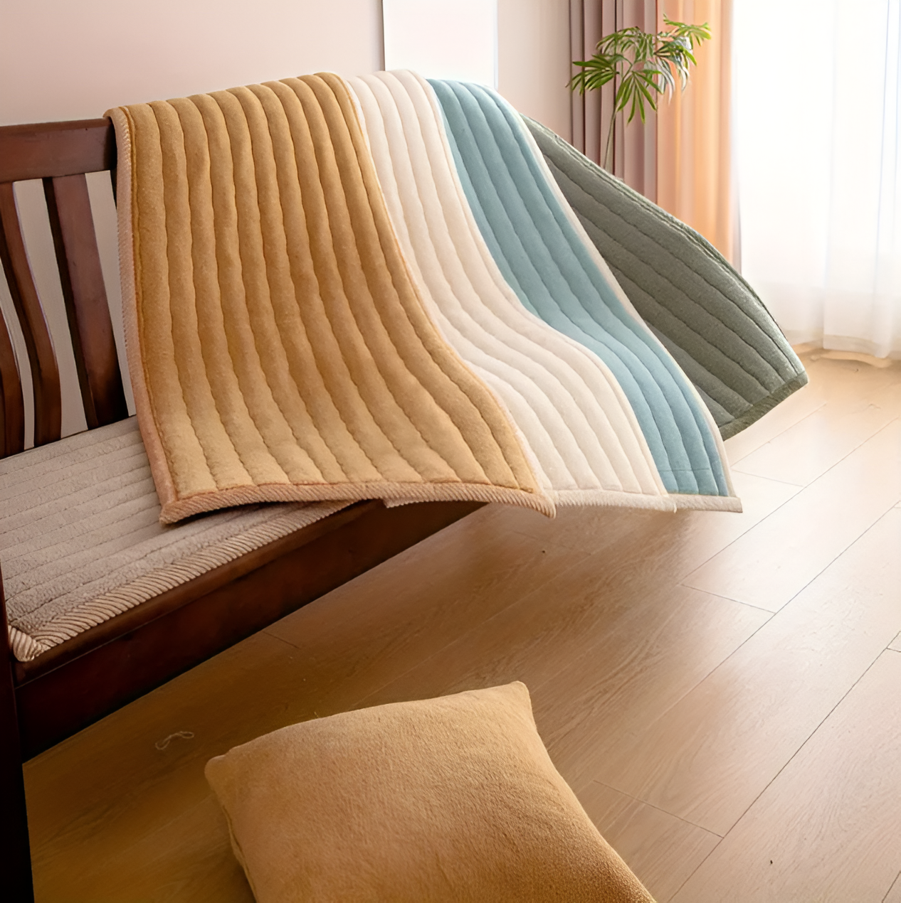 PolyesPlush Non-Slip Sofa Cover – Pet-Friendly, Machine Washable Couch Protector