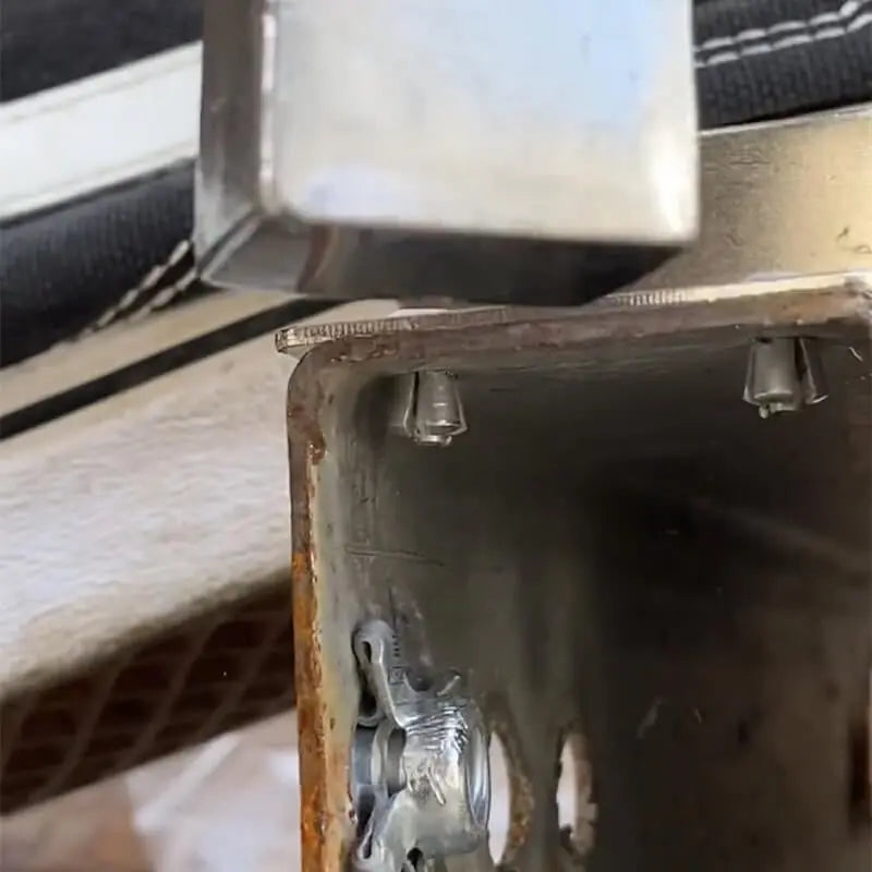 Practical Aluminum Blind Rivets – Firm Hold with Just One Hammer Strike