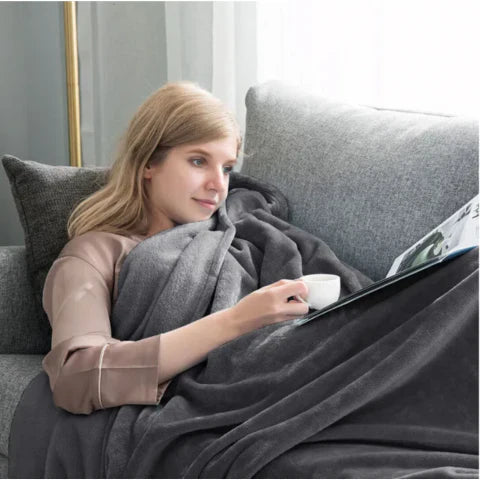 Waterproof Plush Blanket | Stain-Resistant, Reversible Design for Furniture Protection and Cozy Comfort