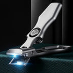 Premium Nail Clipper made of stainless steel – For thick nails & clean cuts