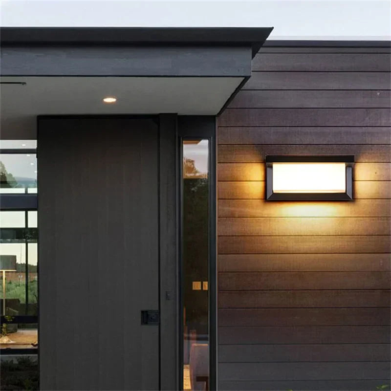 Luxury Solar Lighting with a Modern Look