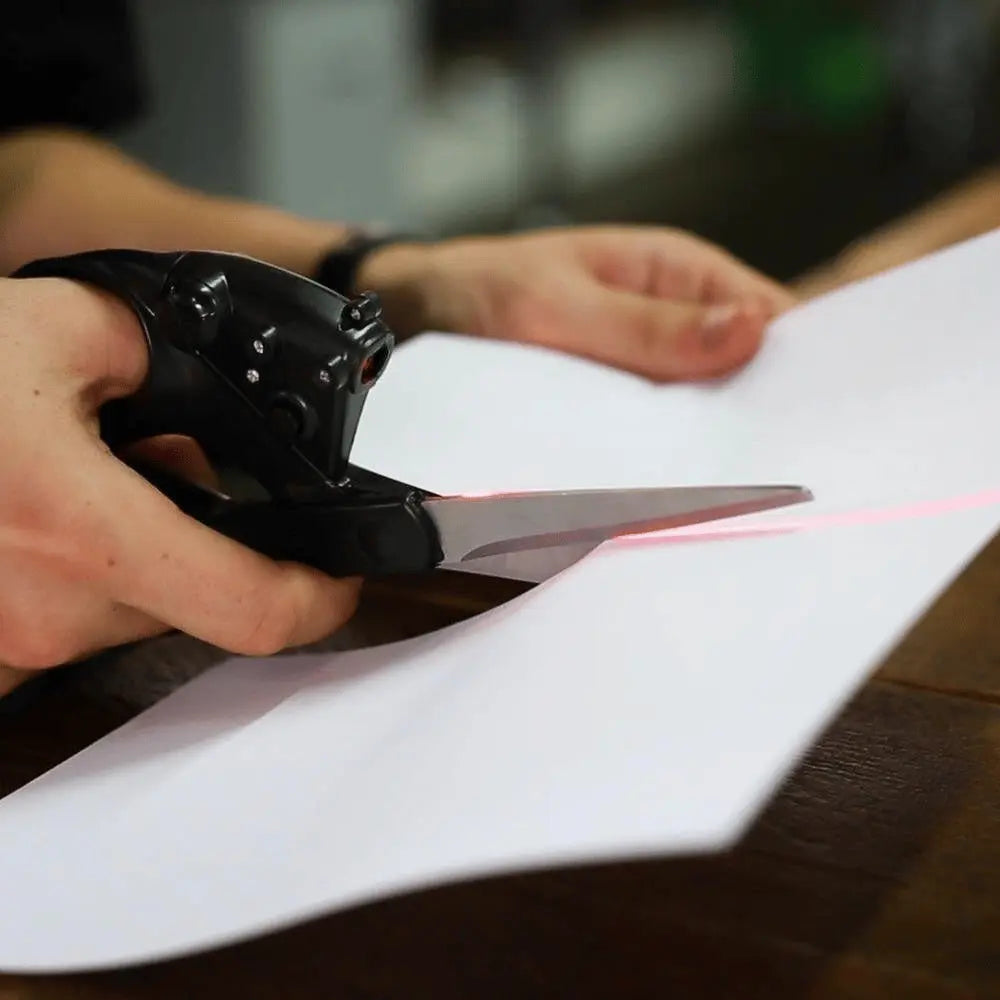Professional Scissors with Laser Guidance – Precision Scissors for Fabric, Paper & Cardboard