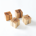 QuadCrackle Wooden Wall Light – Handcrafted LED Wall Lamp with Artistic Crackle Design
