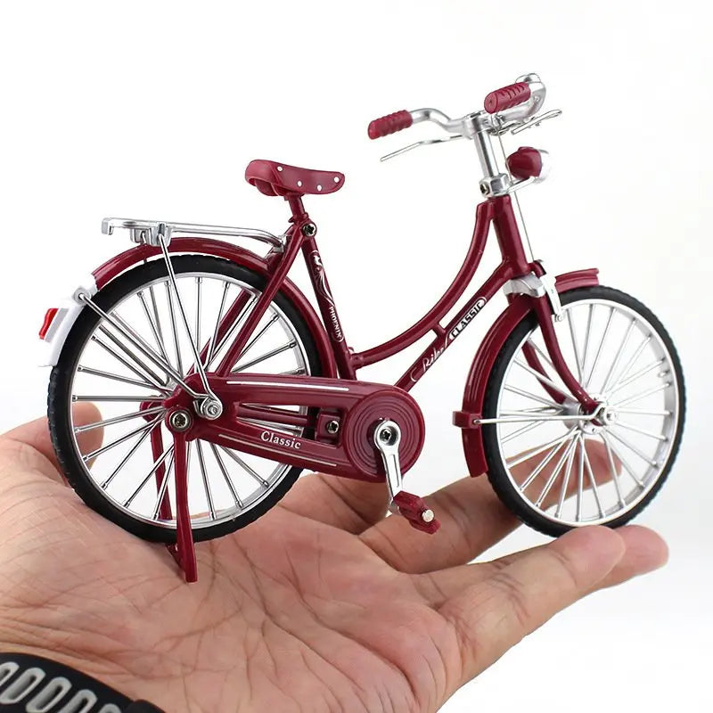 Retro bicycle model 1:8 scale