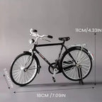 Retro bicycle model 1:8 scale