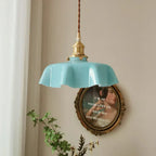 Brass pendant light in French design – Elegant ceiling lamp for living room