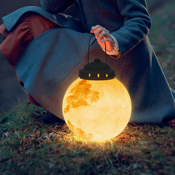 Modern LED Outdoor Lamp made of Metal and Resin – Solar-Powered Outdoor Light