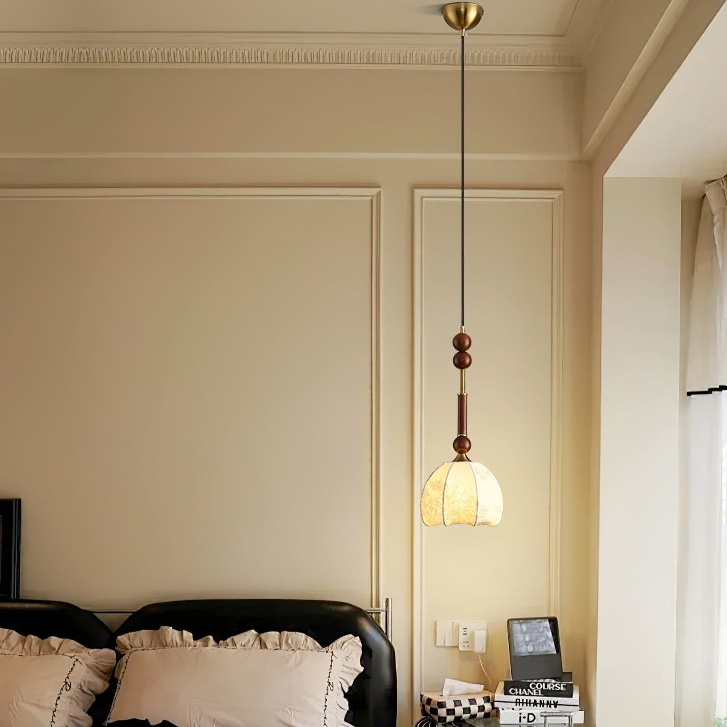 Timeless glow of the Italian lamp