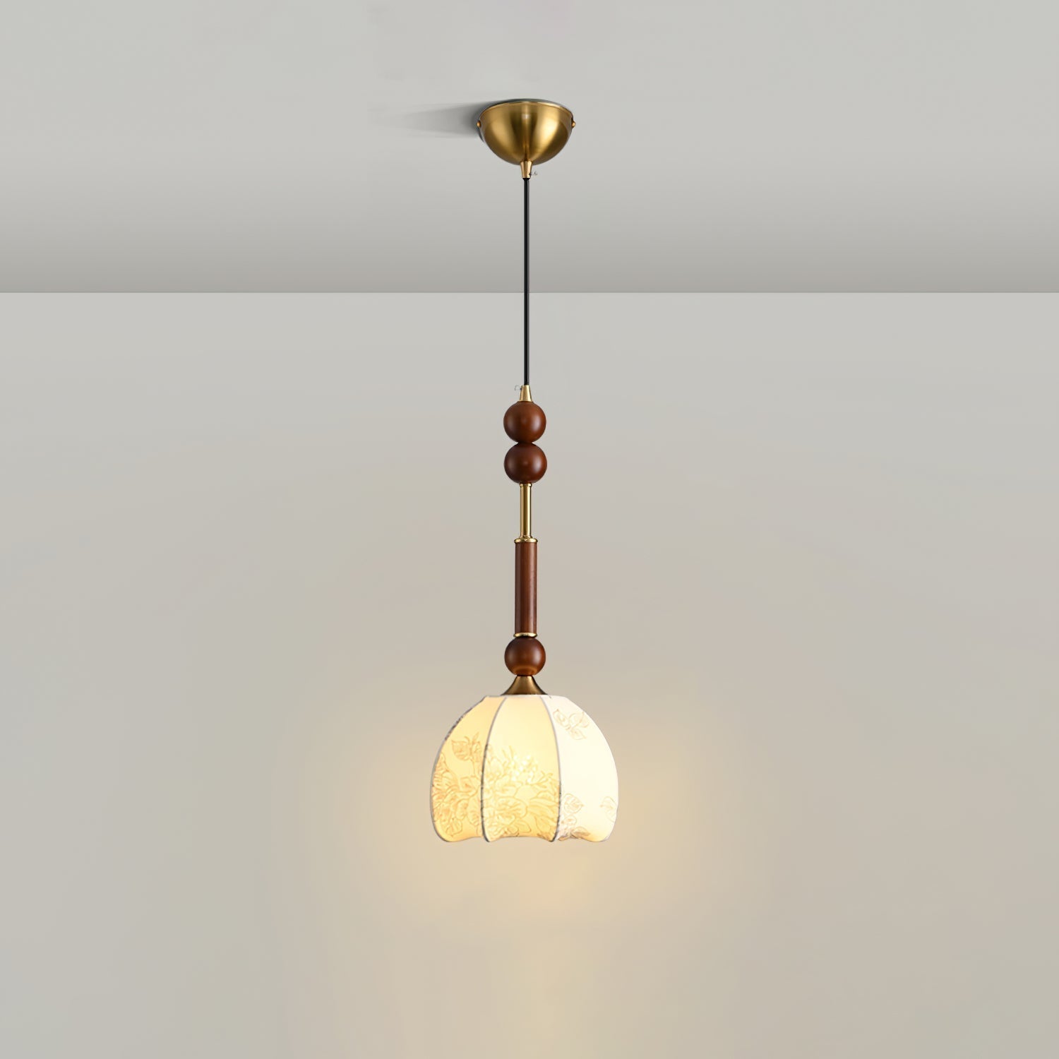 Timeless glow of the Italian lamp